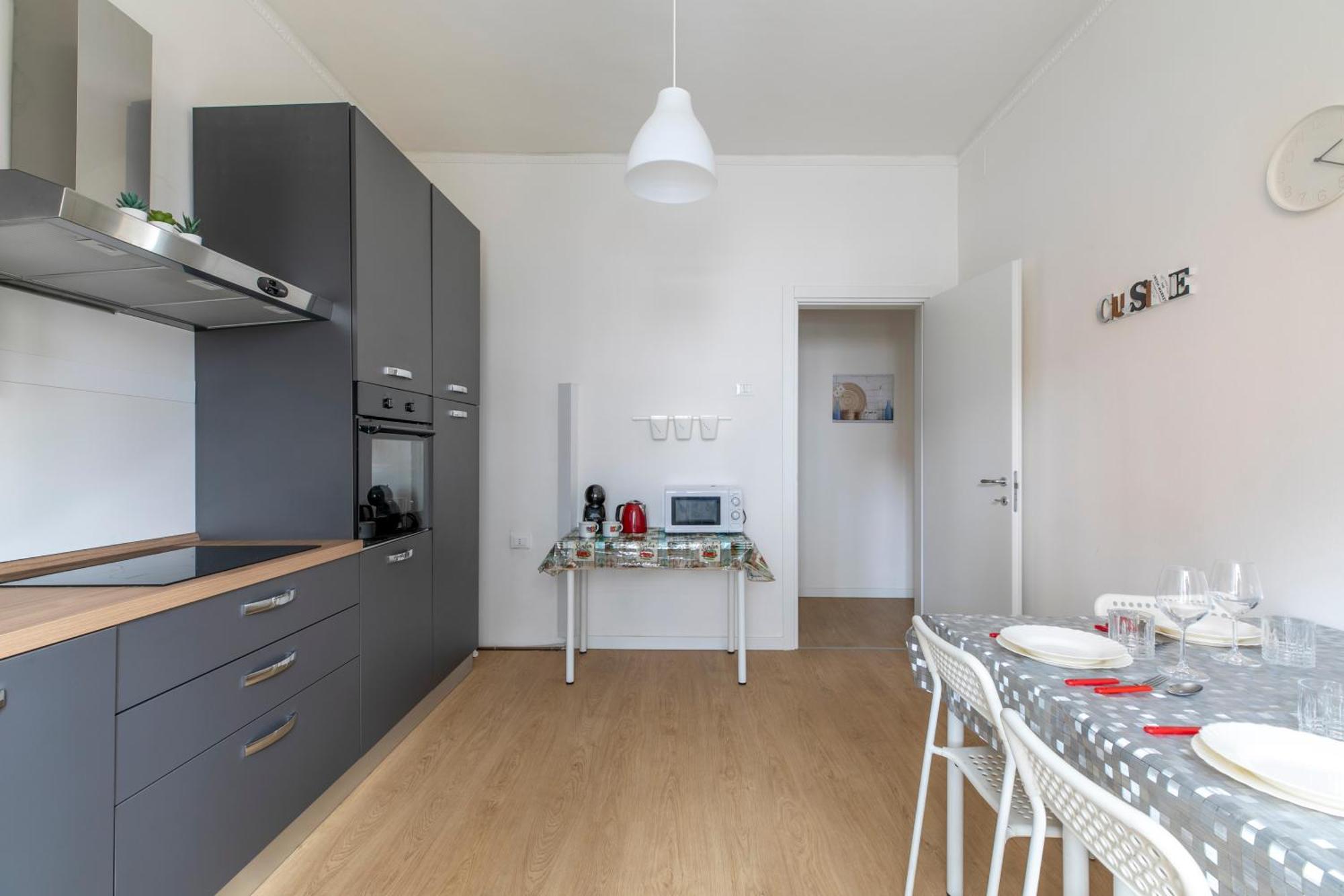 Casa Graziella - A 2 Passi Dal Centro E Stazione Di Βερόνα Εξωτερικό φωτογραφία